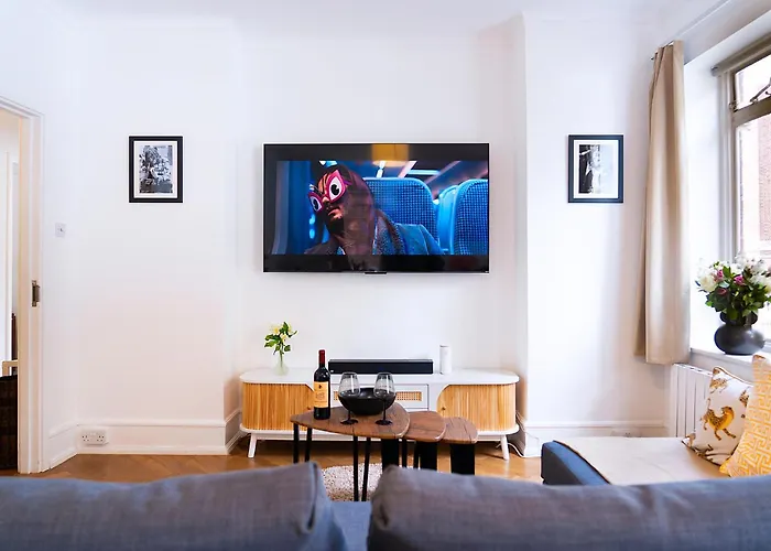 Marylebone High Street 2Br Apt